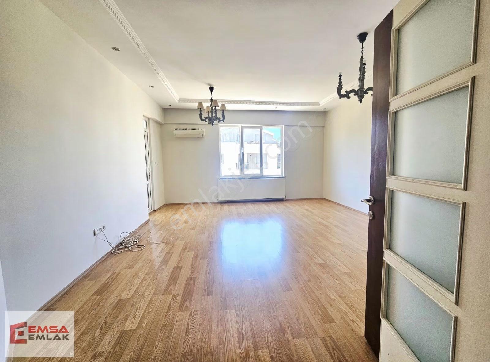 Çağlayanda Doğalgaz Ve Klimalı 5+1 Bakımlı Kiralık Dubleks Daire - Görsel 33