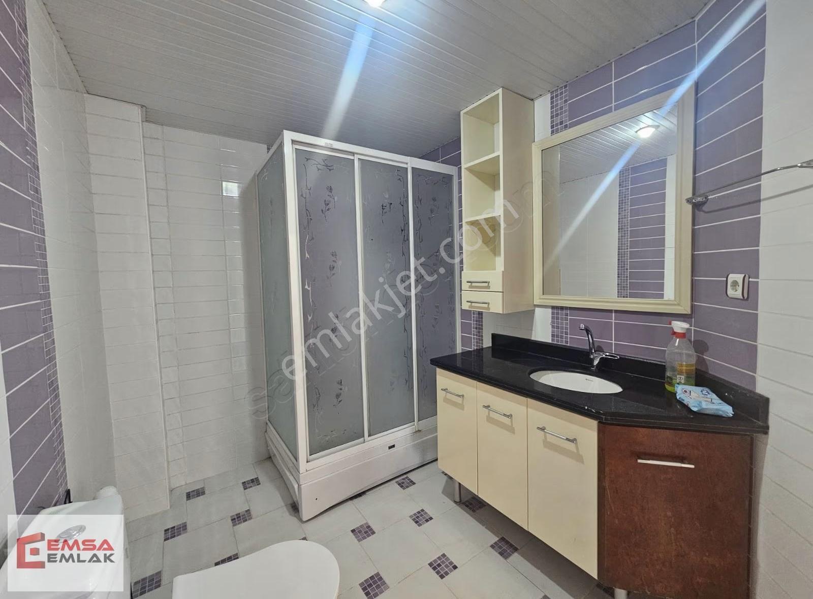 Çağlayanda Doğalgaz Ve Klimalı 5+1 Bakımlı Kiralık Dubleks Daire - Görsel 34