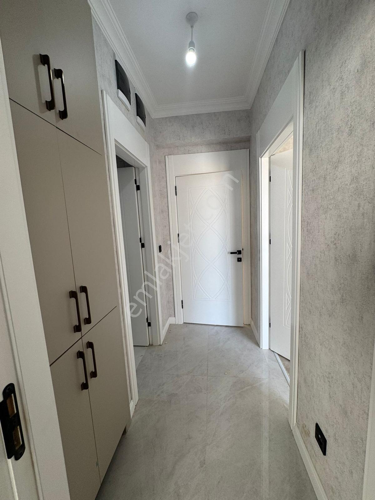 Fatih Karakolu Yakını Site İçi Sıfır 2,5+1 Yüksek Giriş Daire - Görsel 11