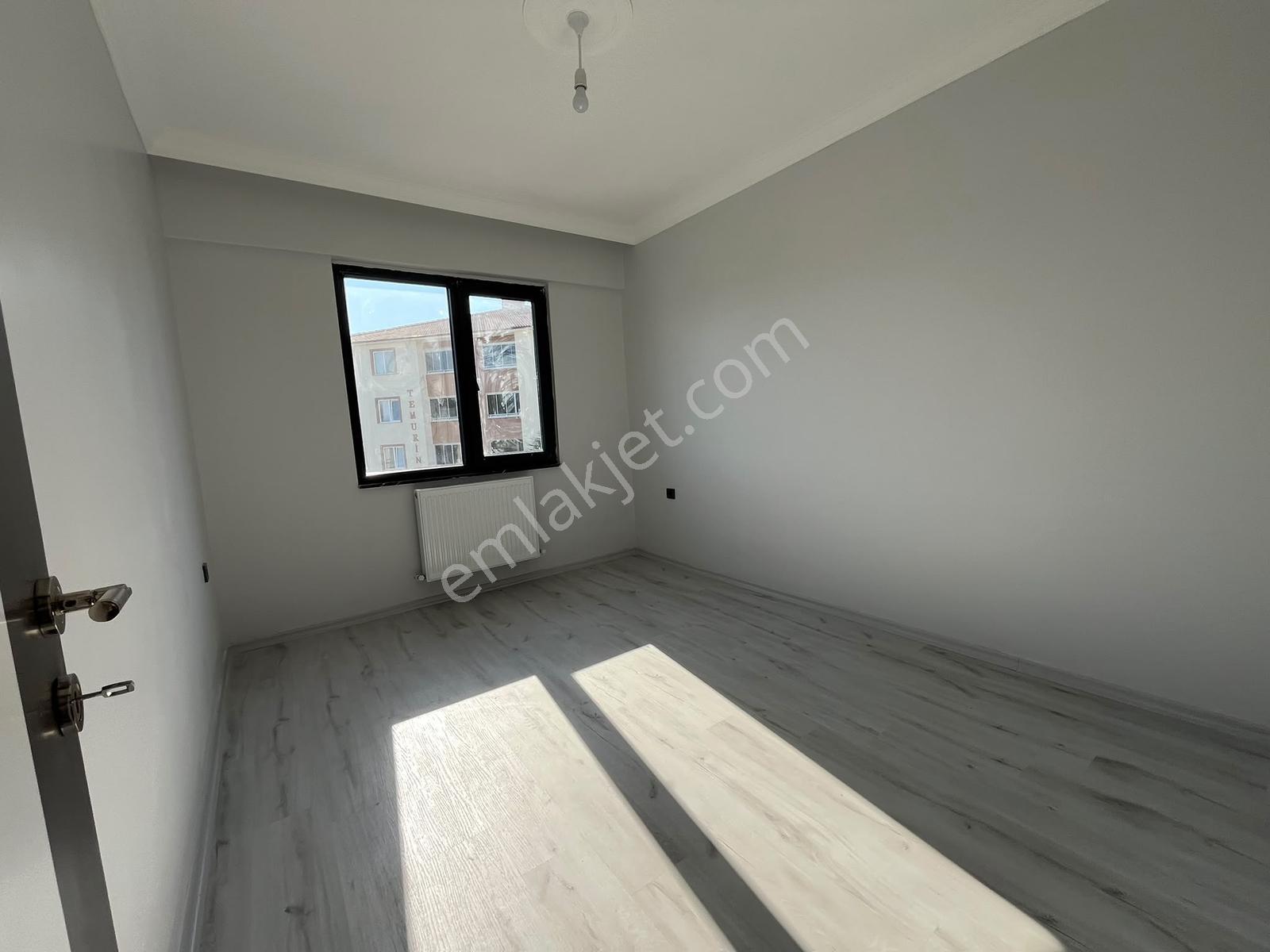 Sıfır 3+1 Lüks Daire Ebeveyn Banyolu Geniş Ferah Çift Balkon - Görsel 18