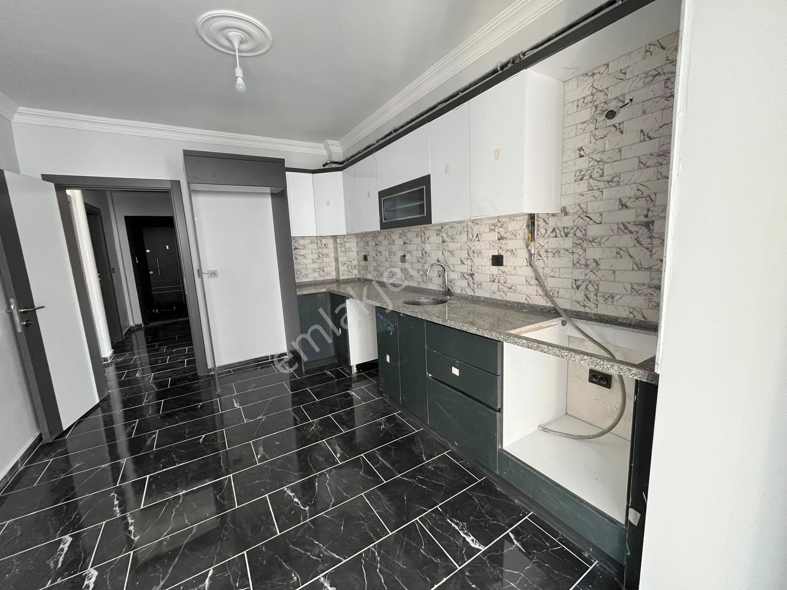 Sıfır 3+1 Lüks Daire Ebeveyn Banyolu Geniş Ferah Çift Balkon - Görsel 8
