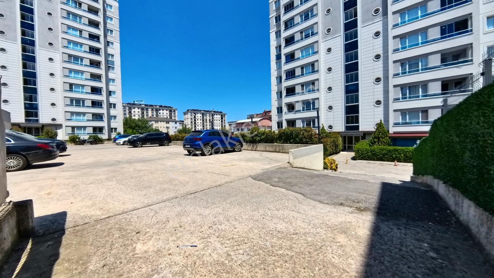 Sultanbeyli Merkez'de Metro Yanı Site İçi Ara Kat Kiralık Daire - Görsel 17