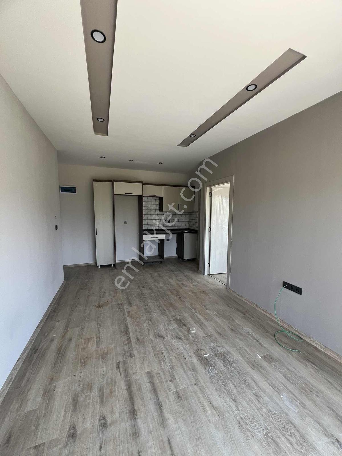 Kulepark~farkıyla~çok~geniş~40~m2net~oturumlu~1+1~oturuma~hazır - Görsel 7