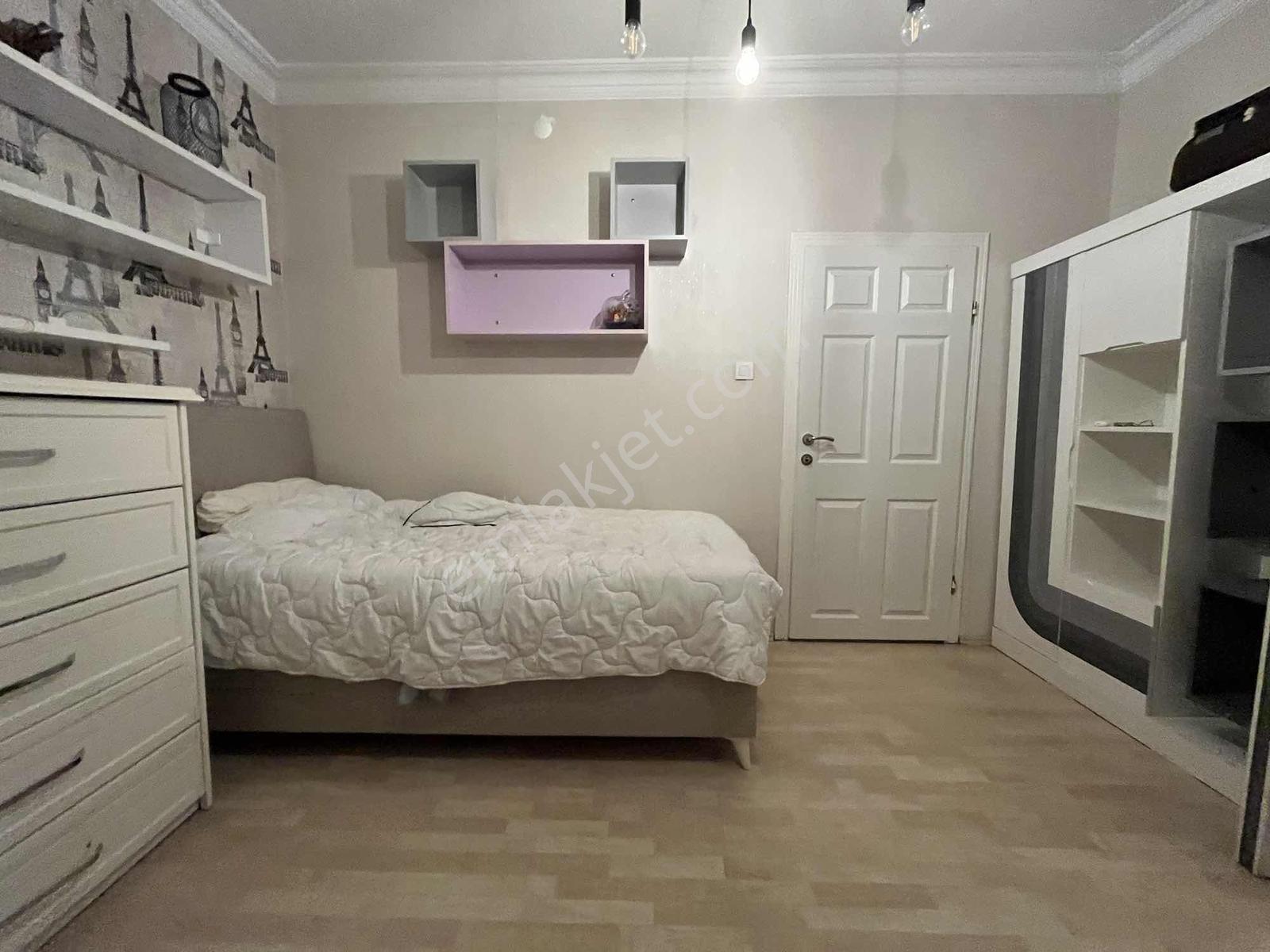 Cumhuriyet Gayrimenkulden 3+1 Full Eşyalı Faturalar Dahil - Görsel 37