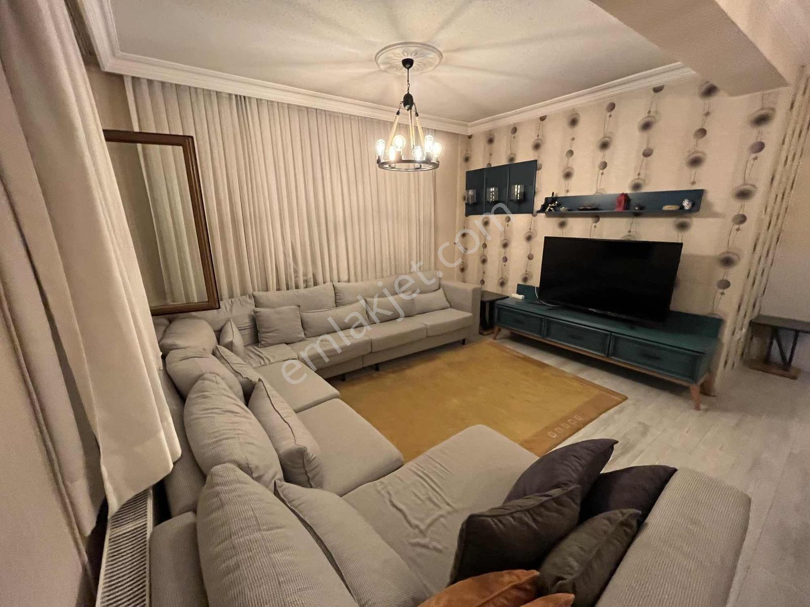 Cumhuriyet Gayrimenkulden 3+1 Full Eşyalı Faturalar Dahil - Görsel 49