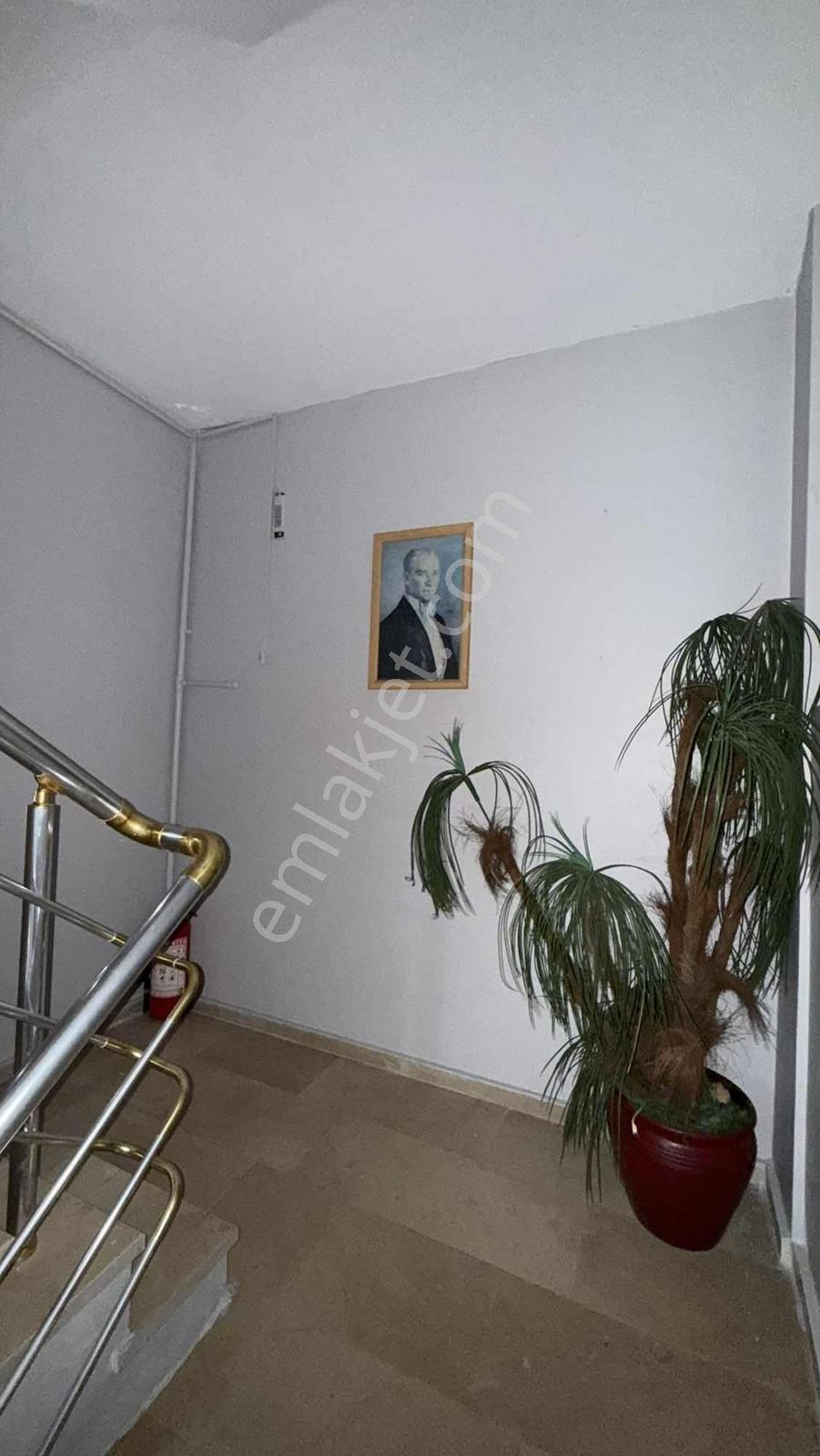 2 Katlı Bahçeli Ofis - Görsel 24