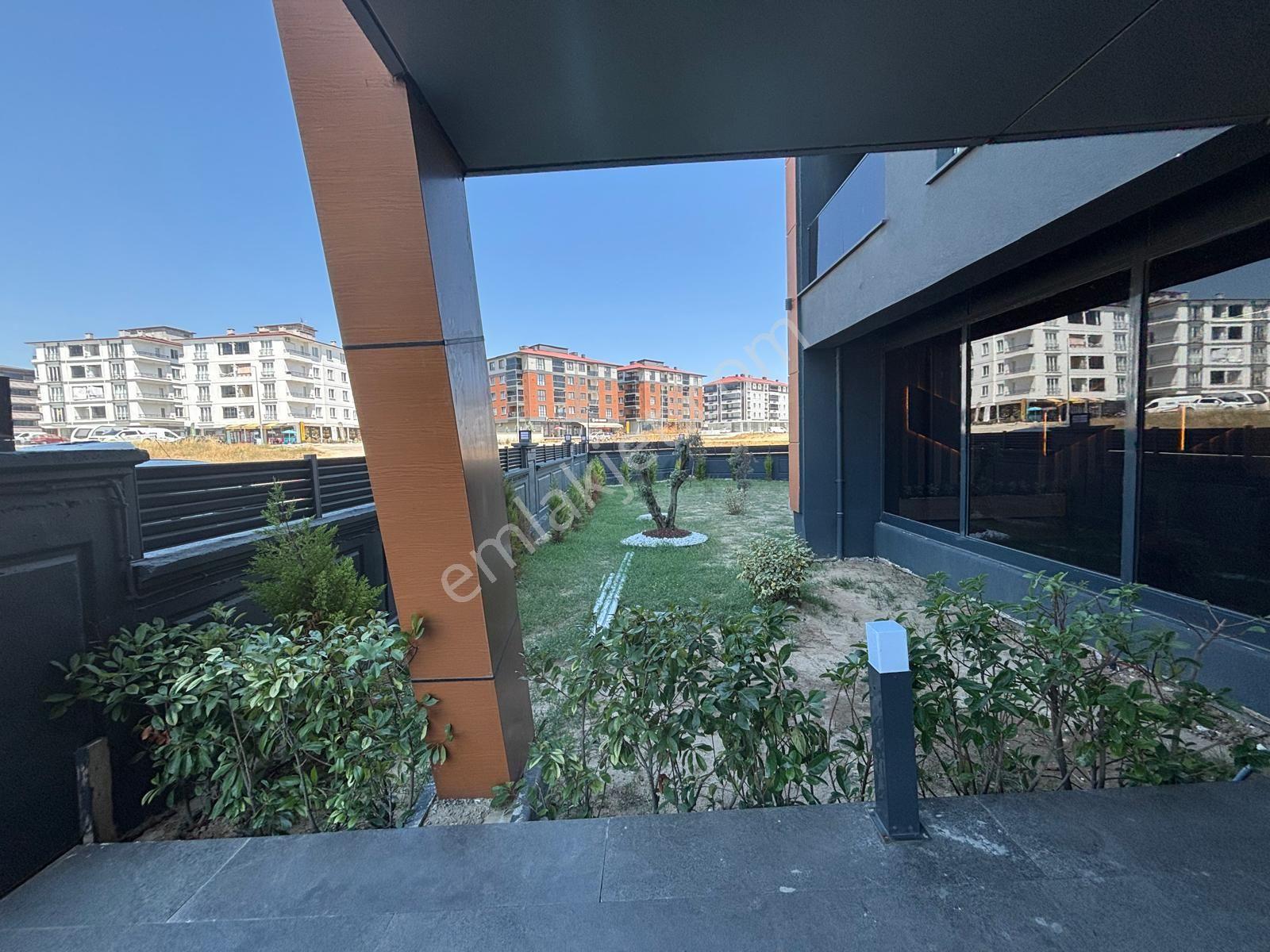 Molla Team'den Uysal Gloria'da 1+1 Kiralık Havuzlu Lüks Daire - Görsel 31