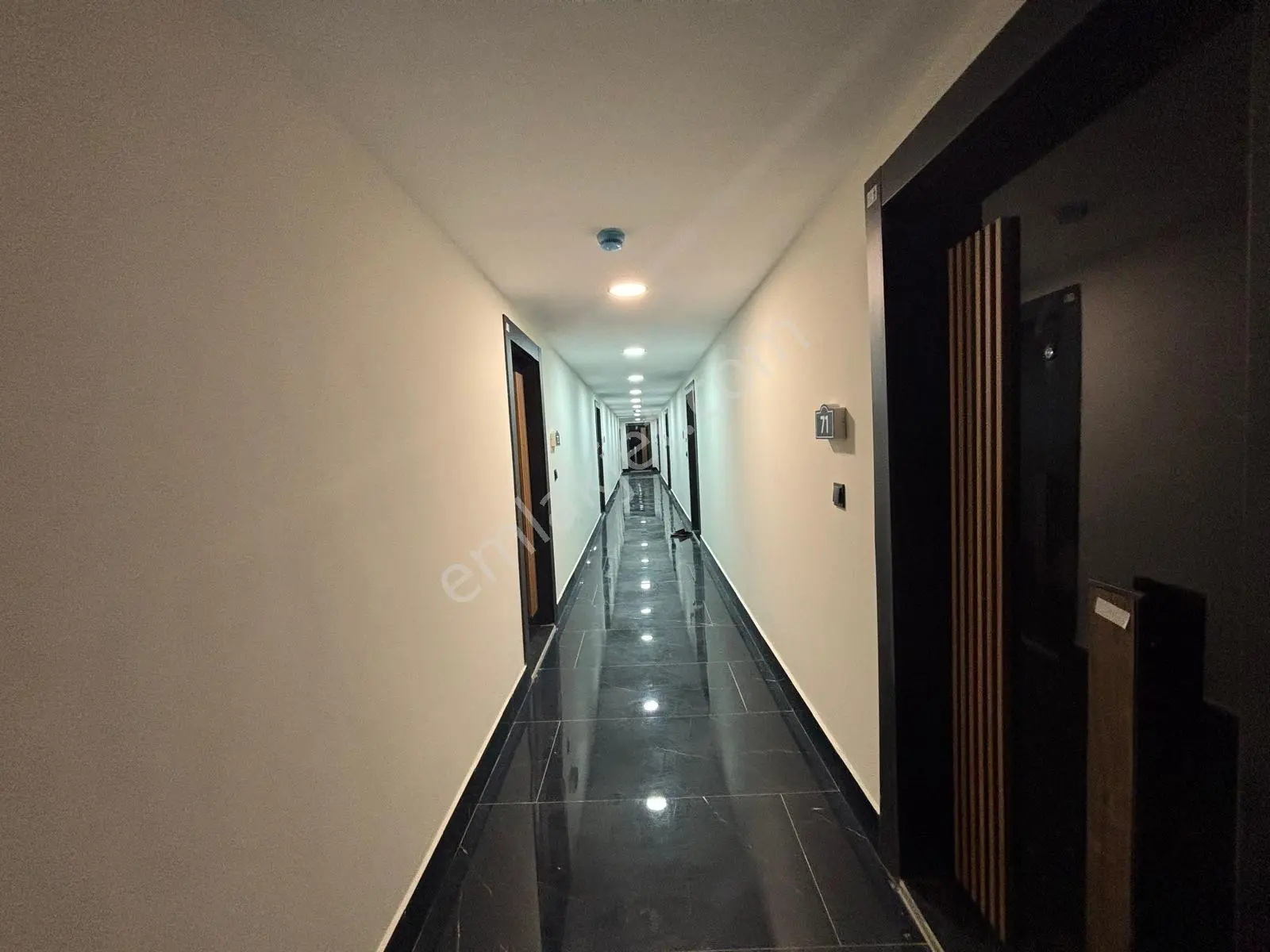Molla Team'den Uysal Gloria'da 1+1 Kiralık Havuzlu Lüks Daire - Görsel 3