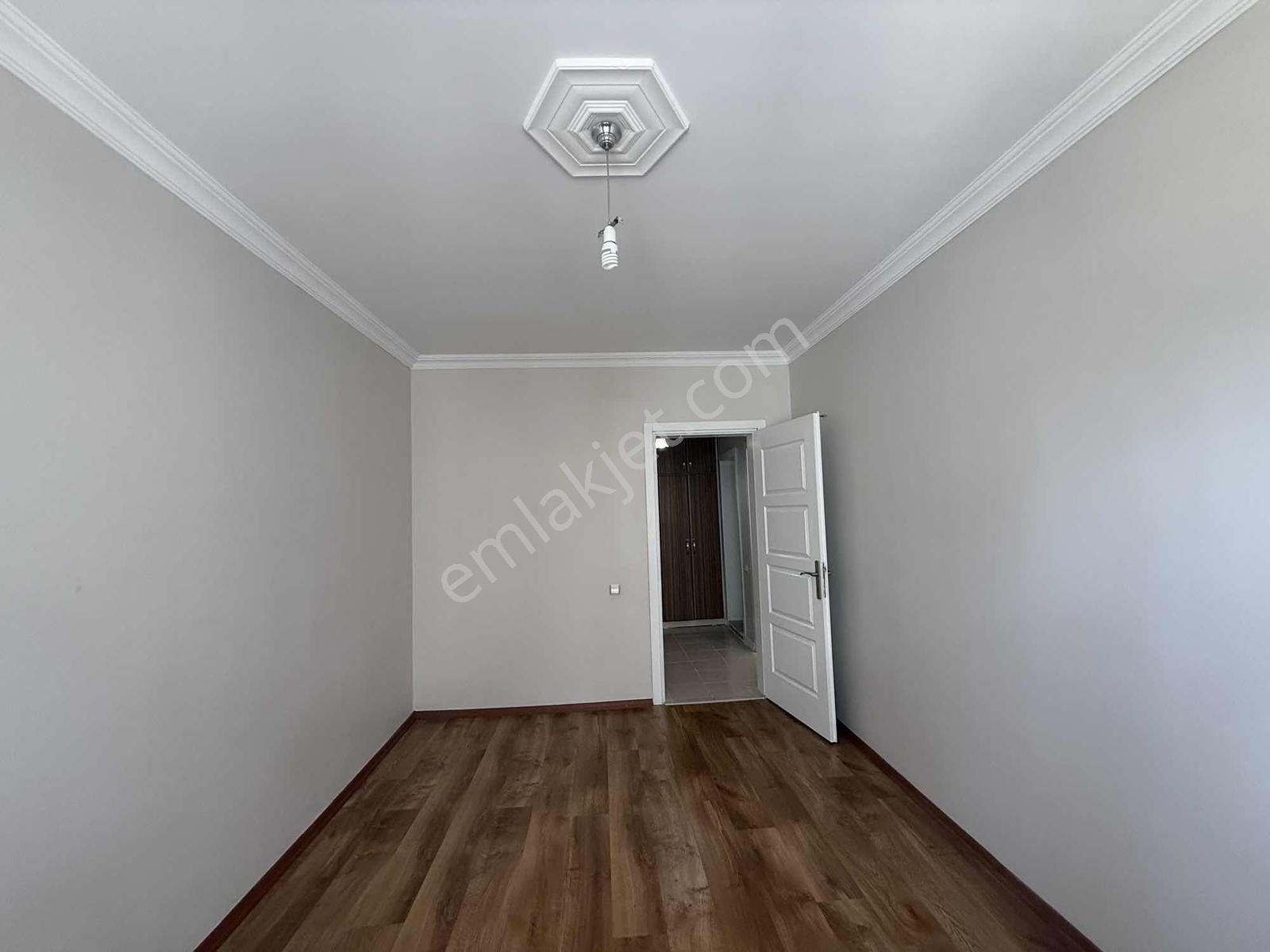 Turanlardan Bostanbaşında Kiralık 3+1 Lüks Daire!!!!!!!!! - Görsel 13