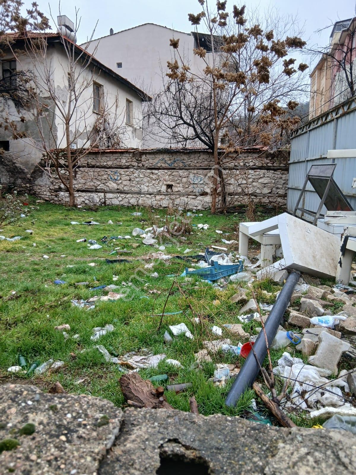 Kaynarca Hamamına 100m Satılık 232m2 2 Parsel Arsa - Görsel 3