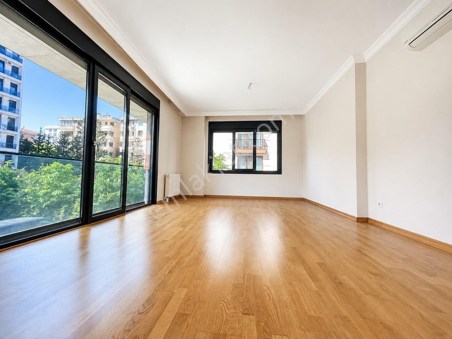 Erenköy Ethemefendide 9 Yıllık Binada Alternatifsiz 3+1 Balkonlu