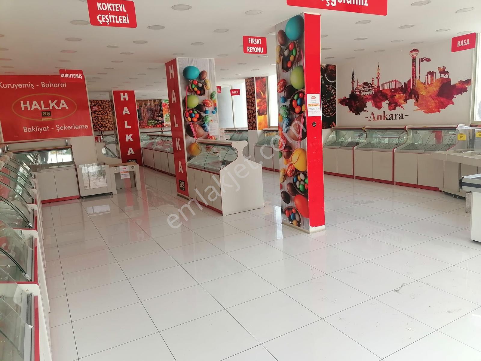 Önaldan Lizbon Caddesi Üzeri 220mt İşlek Ve Merkezi Yerde Dükkan - Görsel 9