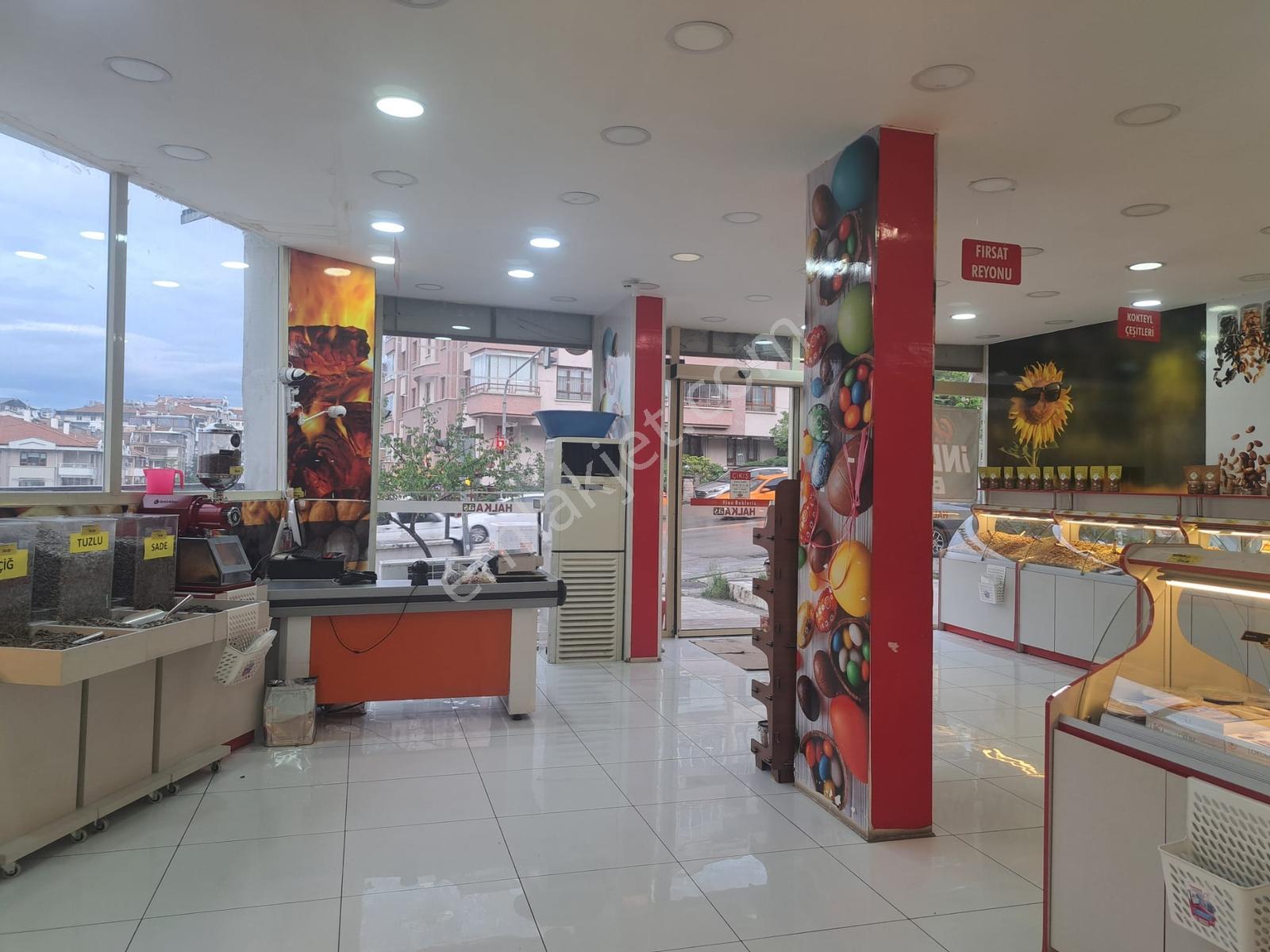 Önaldan Lizbon Caddesi Üzeri 220mt İşlek Ve Merkezi Yerde Dükkan - Görsel 15