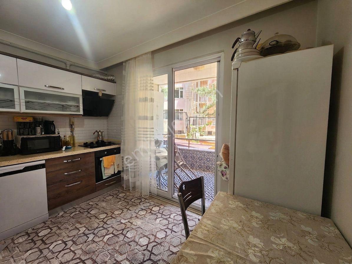 Re/max İnci'den Edremit Merkezde Satılık Ebeveyn Banyolu 3+1 Daire - Görsel 11