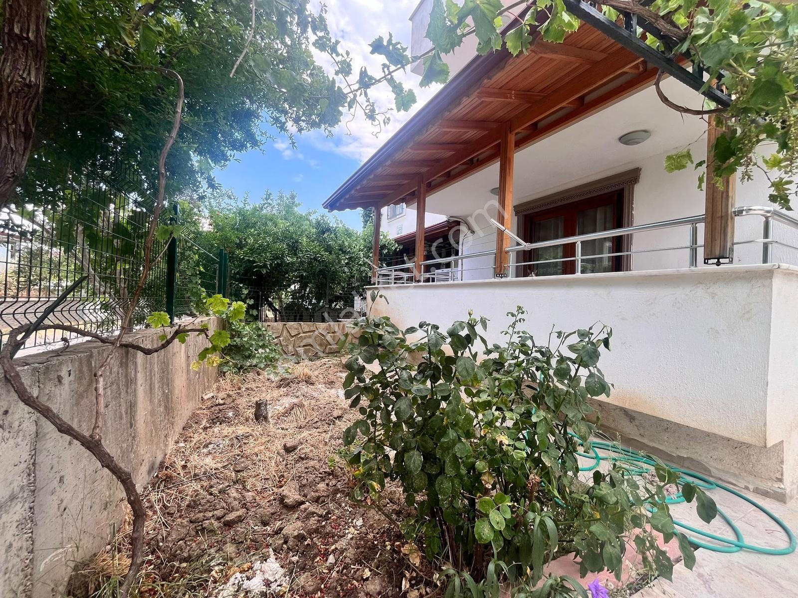 Kavuşturan Emlak'tan Güre'de Denize 300 Metre 3+1kiralk Müstakil - Görsel 23