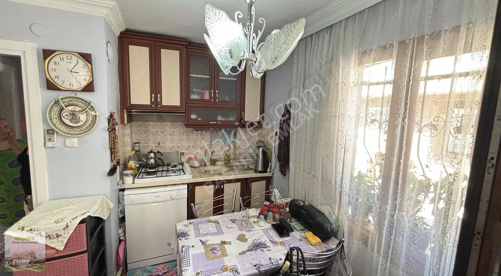 Eşrefpaşadada Caddeye Yakın Ara Kat Doğalgazlı Kupon Daire - Görsel 16