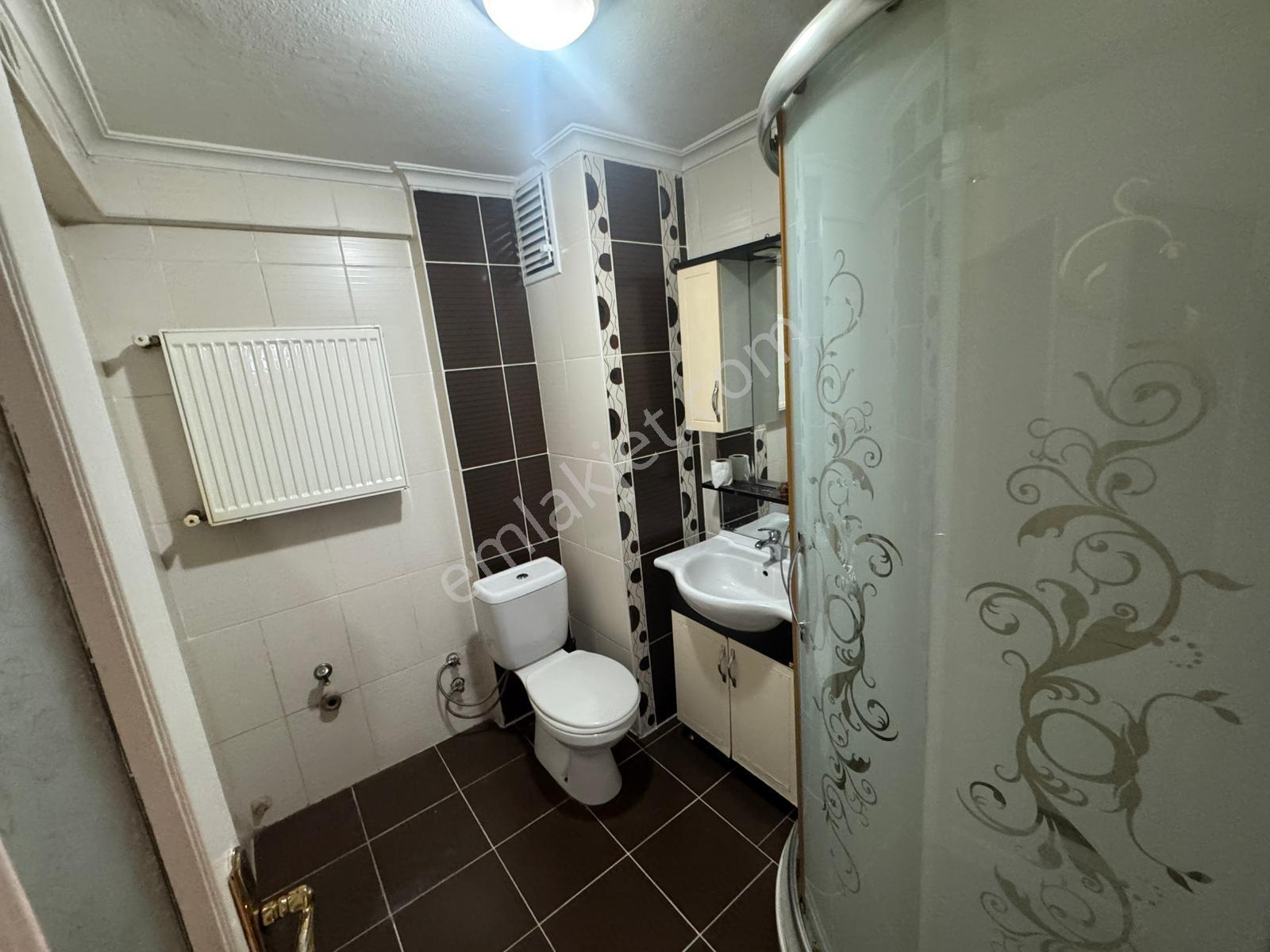 Realty Nexus'dan Kiralık 3+1 Daire Uluyol'da - Görsel 8