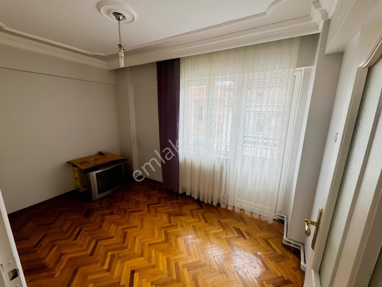 Realty Nexus'dan Kiralık 3+1 Daire Uluyol'da - Görsel 18