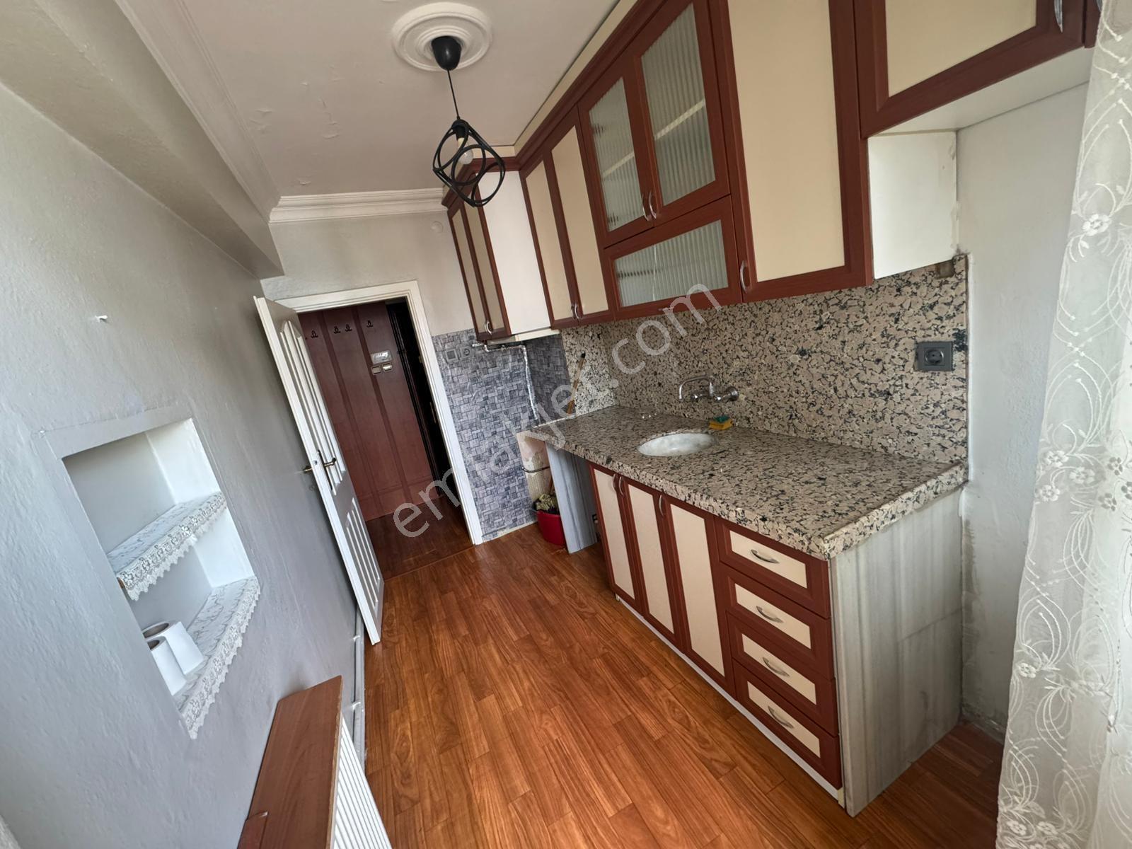 Realty Nexus'dan Kiralık 3+1 Daire Uluyol'da - Görsel 6