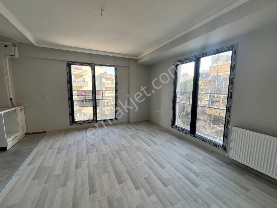 Küçükparkta Satılık 1+1 51m2 Yatırımlık Daire - Görsel 4