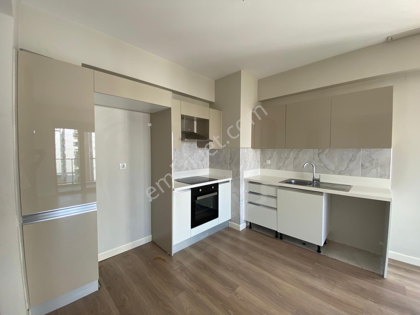 Poyrazdan Suryapıda 2+1 86m² 8.kat Kiralık Daire - Görsel 4