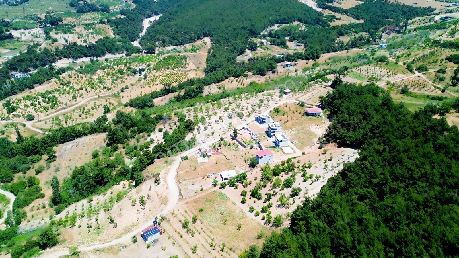 Erz'den Kemalpaşa Damlacık'ta Doğa İçerisinde Satılık Villa - Görsel 19