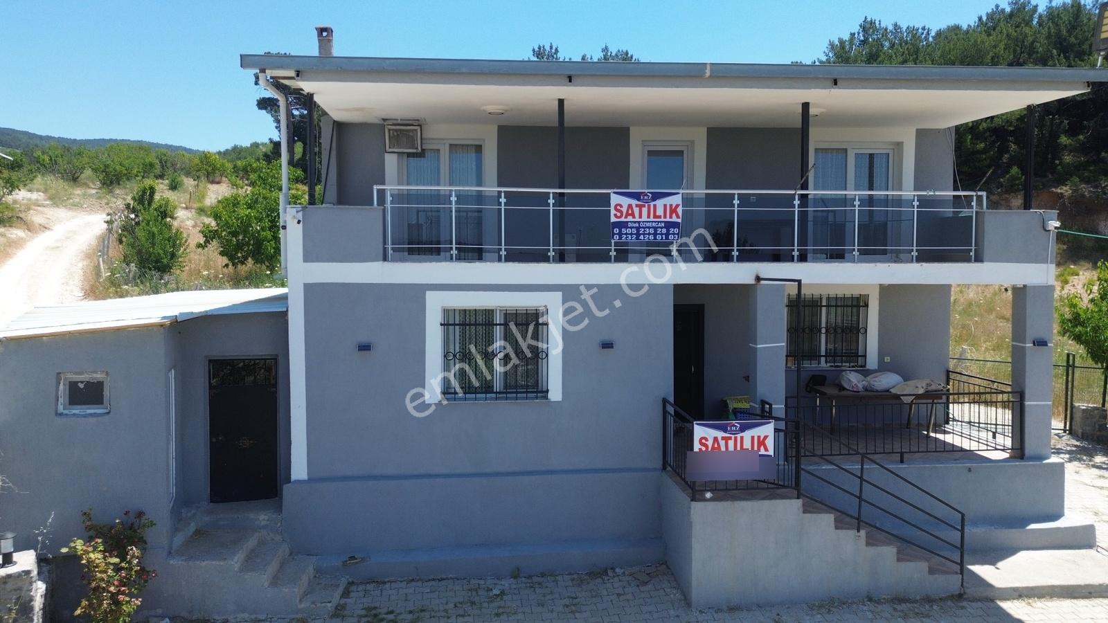 Erz'den Kemalpaşa Damlacık'ta Doğa İçerisinde Satılık Villa - Görsel 4