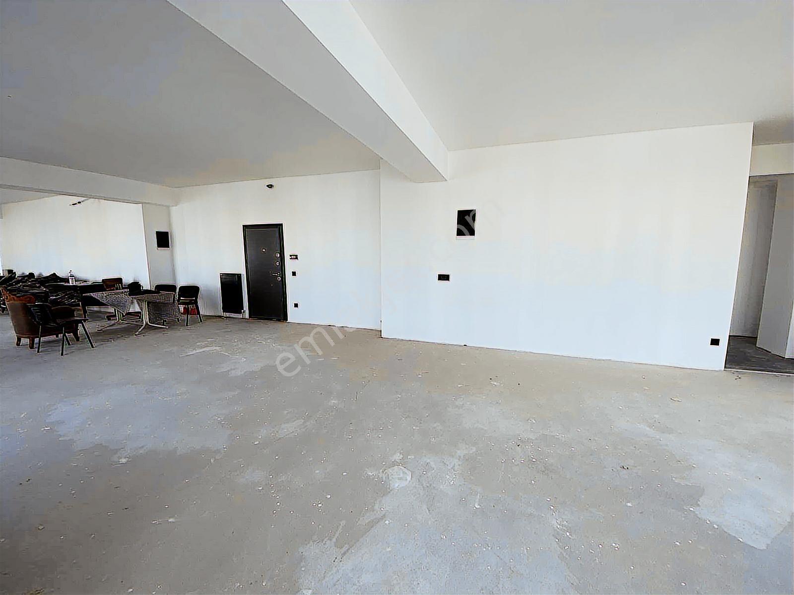 Kurtköy Optimum İş Merkezi'nde Prestijli 220 M2 Ofis Katta Tek - Görsel 15