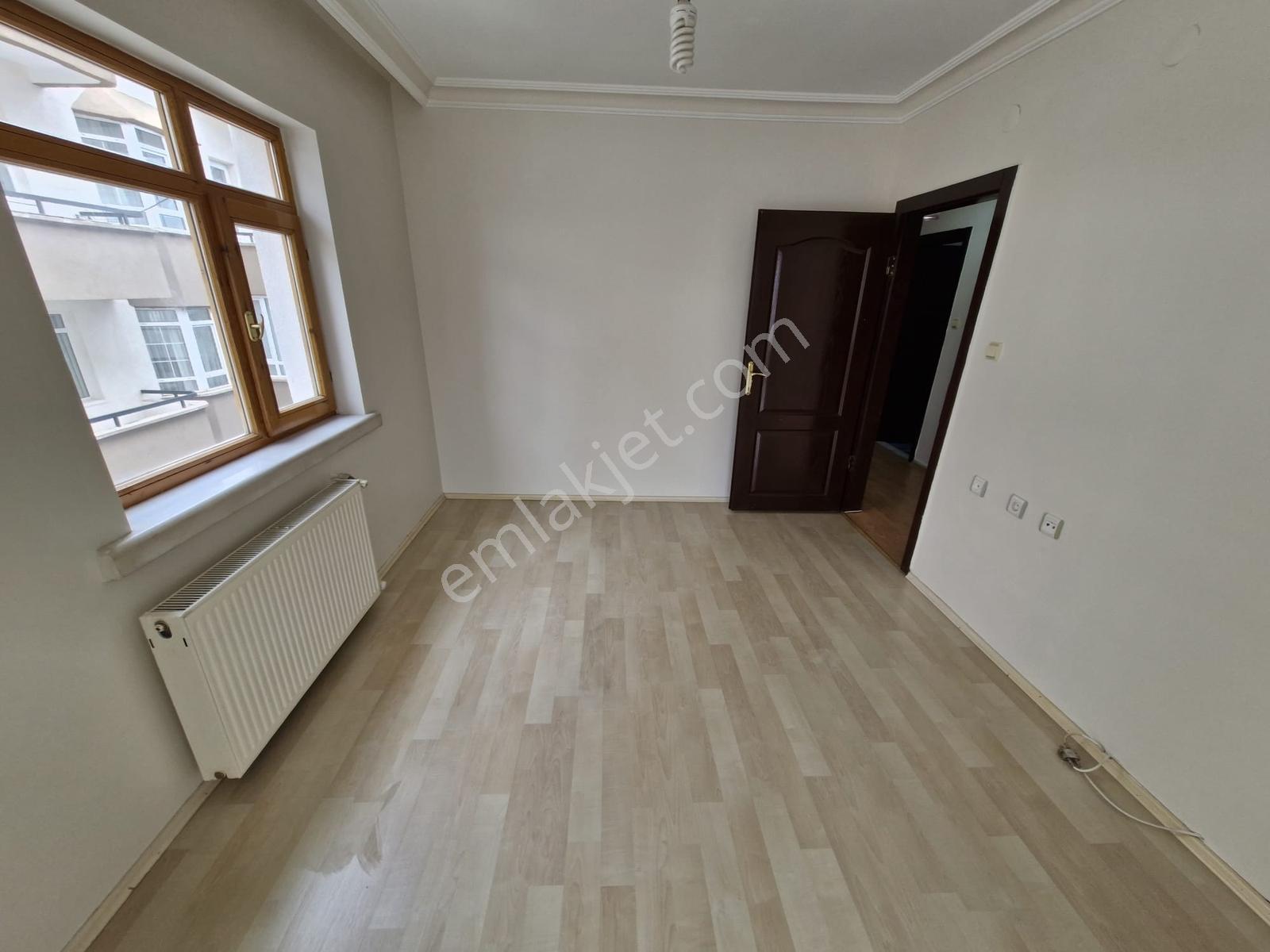 Birlik Mahallesi 463. Cadde Asansörlü Boyalı Kiralık 3+1 Daire.. - Görsel 33