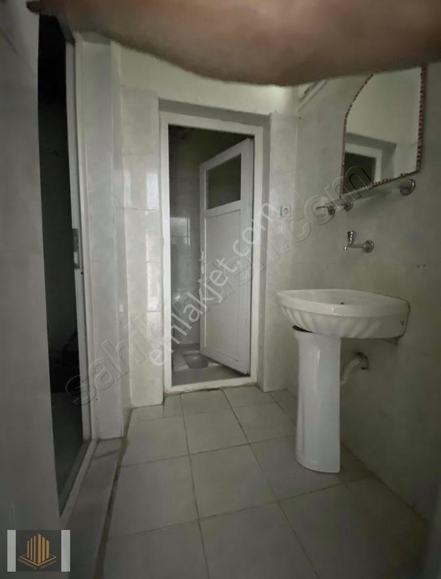 Sağlam'dan Gürselpaşa'da Kiralık 3+1 Müstakil Ev - Görsel 17