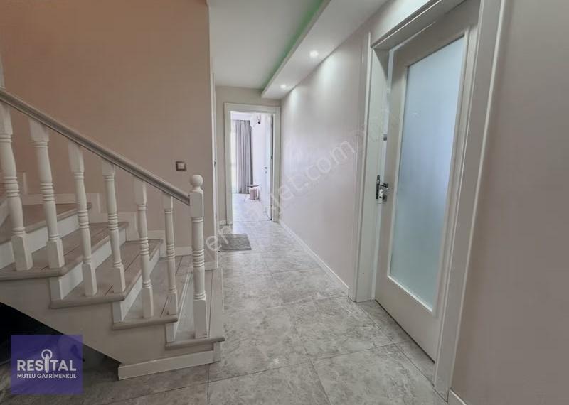 Rs Mutlu Fsm Akyükselen Meliskent'te Lüks Net 218 M² 4+1 Dubleks - Görsel 3
