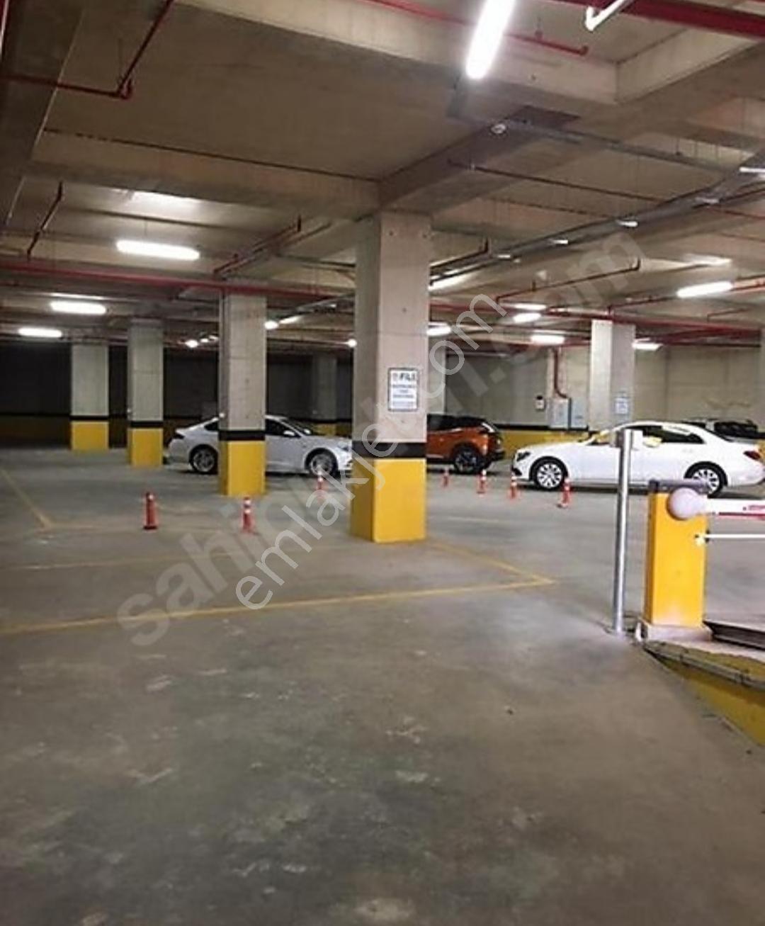 Çarşı Rezidansda Satılık Eşyalı 1+1 Ara Kat Daire - Görsel 3