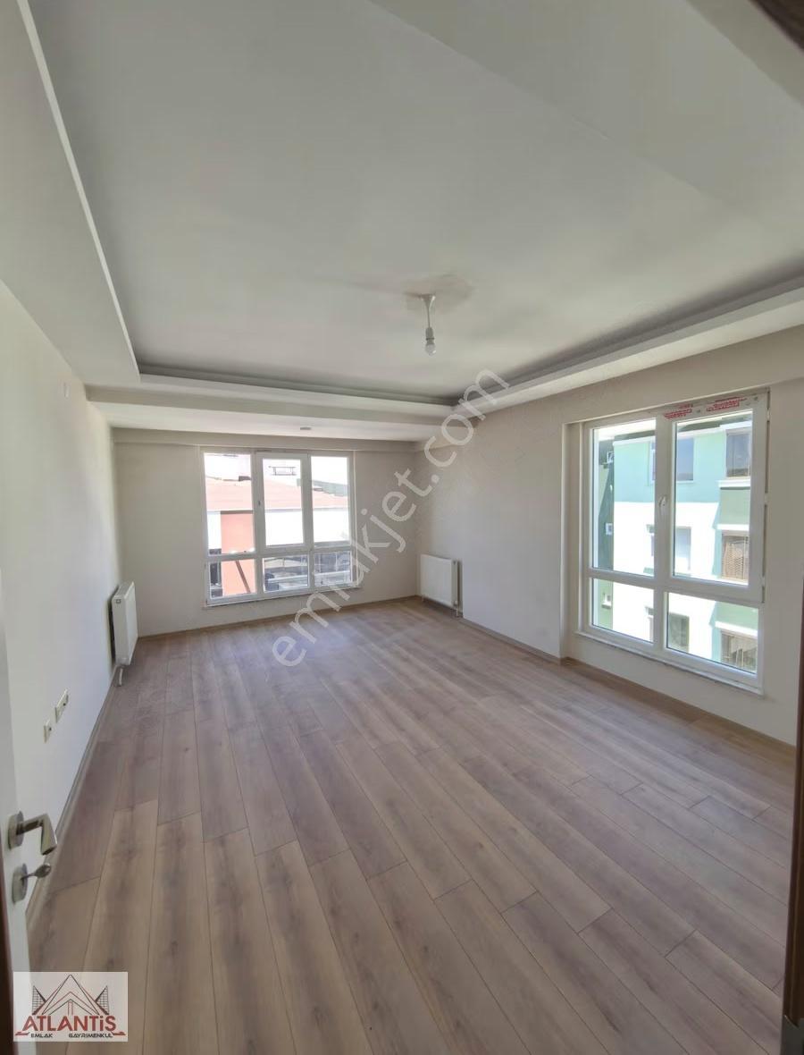 Atlantisten M.akif Ersoy Mahallesinde Satılık 3+1 120 M2 Daire - Görsel 2