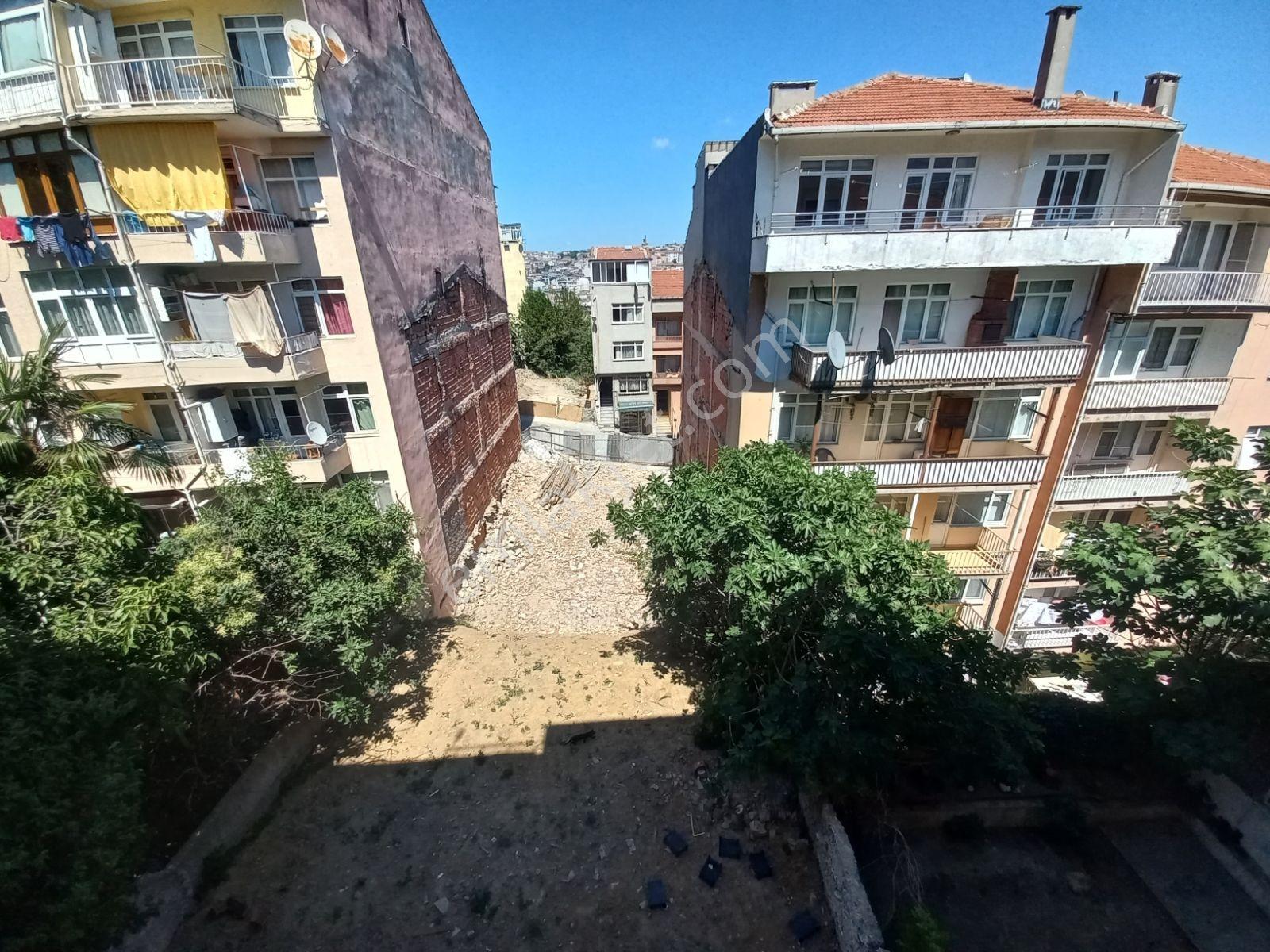 Üsküdar Sahile Merkezeyürüme Mesafesinde Yenibinada Arakat Daire - Görsel 4