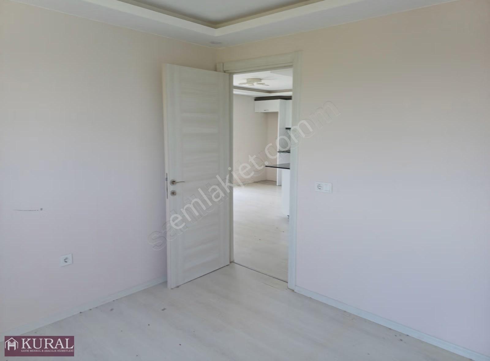 İzmir Menderes Altıntepede 4080 Arsa 2+1 Evi Dam Çiftlik Yeri - Görsel 3