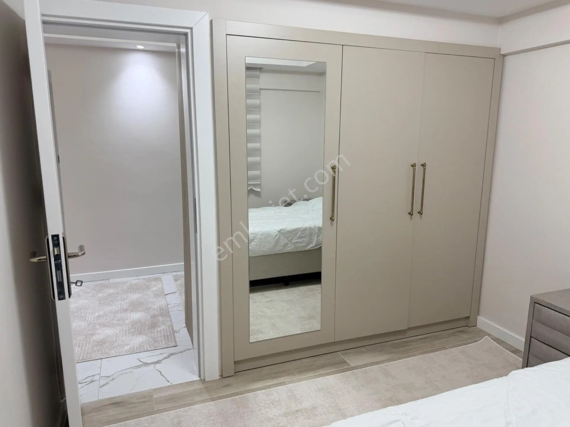 Sahibinden Denizle İç İçe…yenilenmiş Sıfır 3+1 Daire - Görsel 11
