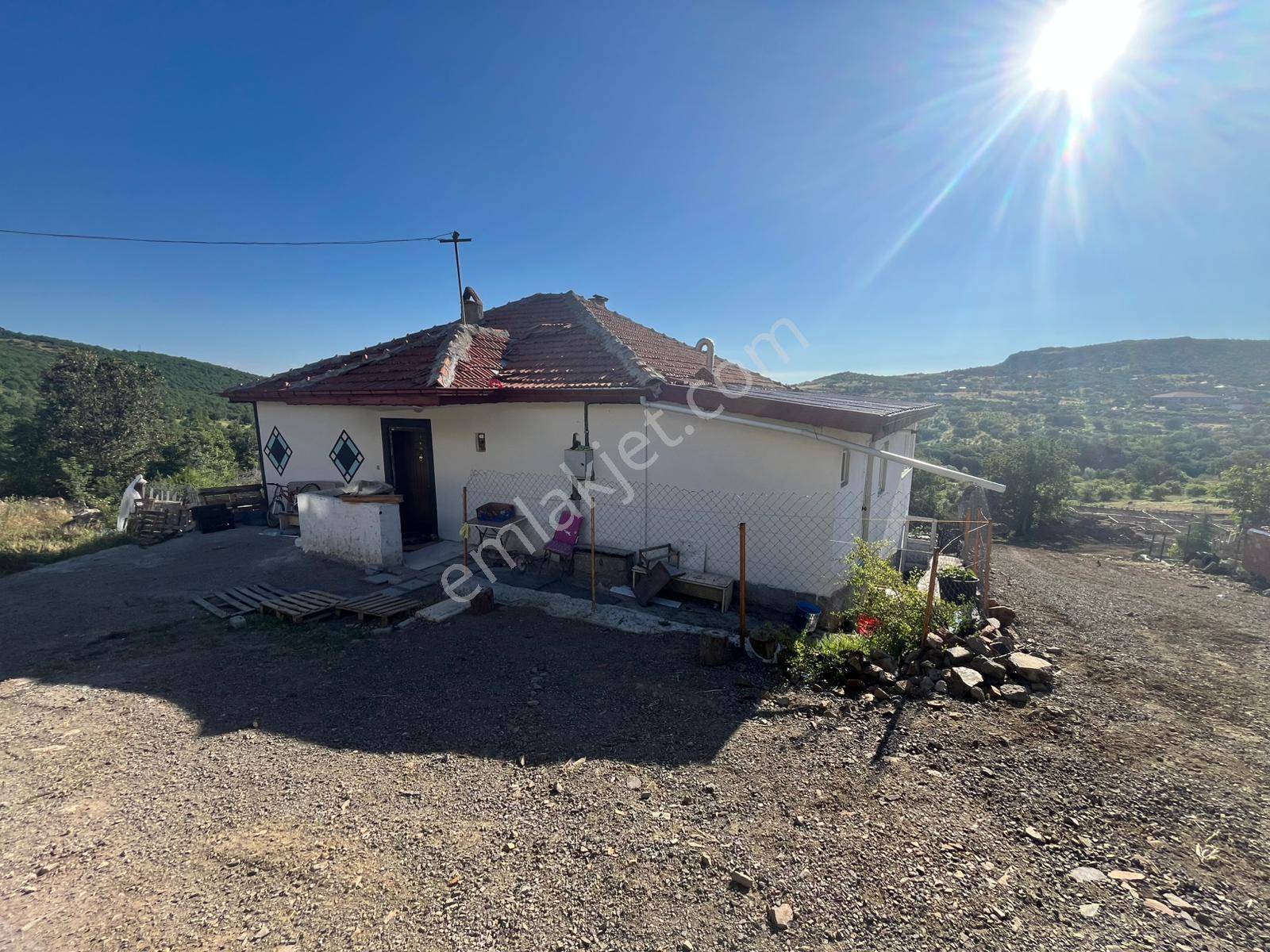 Çamlıdere Merkez Ömerağa Mah. Satılık 3+1 Müstakil Ev 500m2 Arsa - Görsel 34