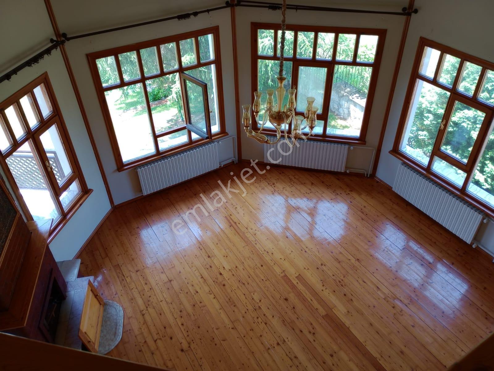 Sakarya'nın En Prestijli Sitesinde Satılık 7+2 Villa - Görsel 6