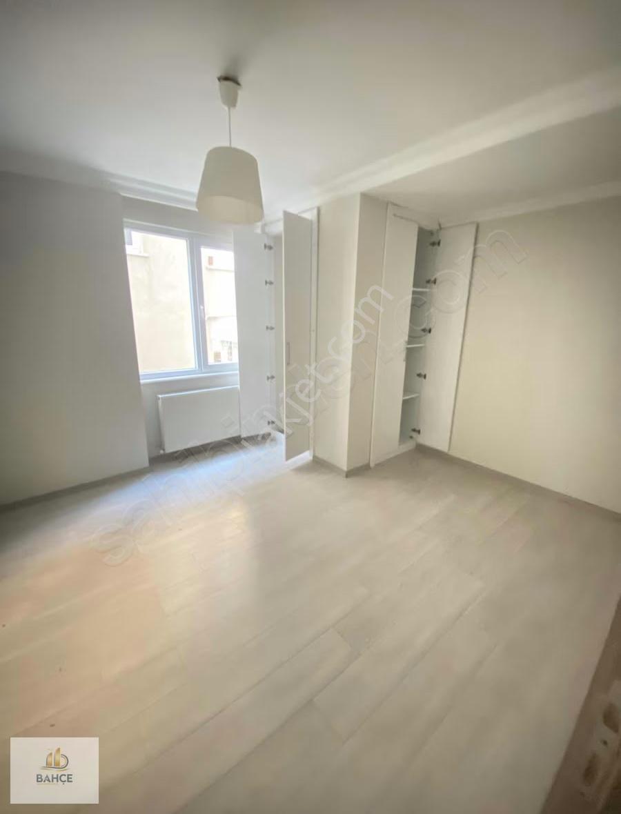 Yenimahallede Kiralık 2+1 Yeni Binada Ön Cephe Daire - Görsel 4