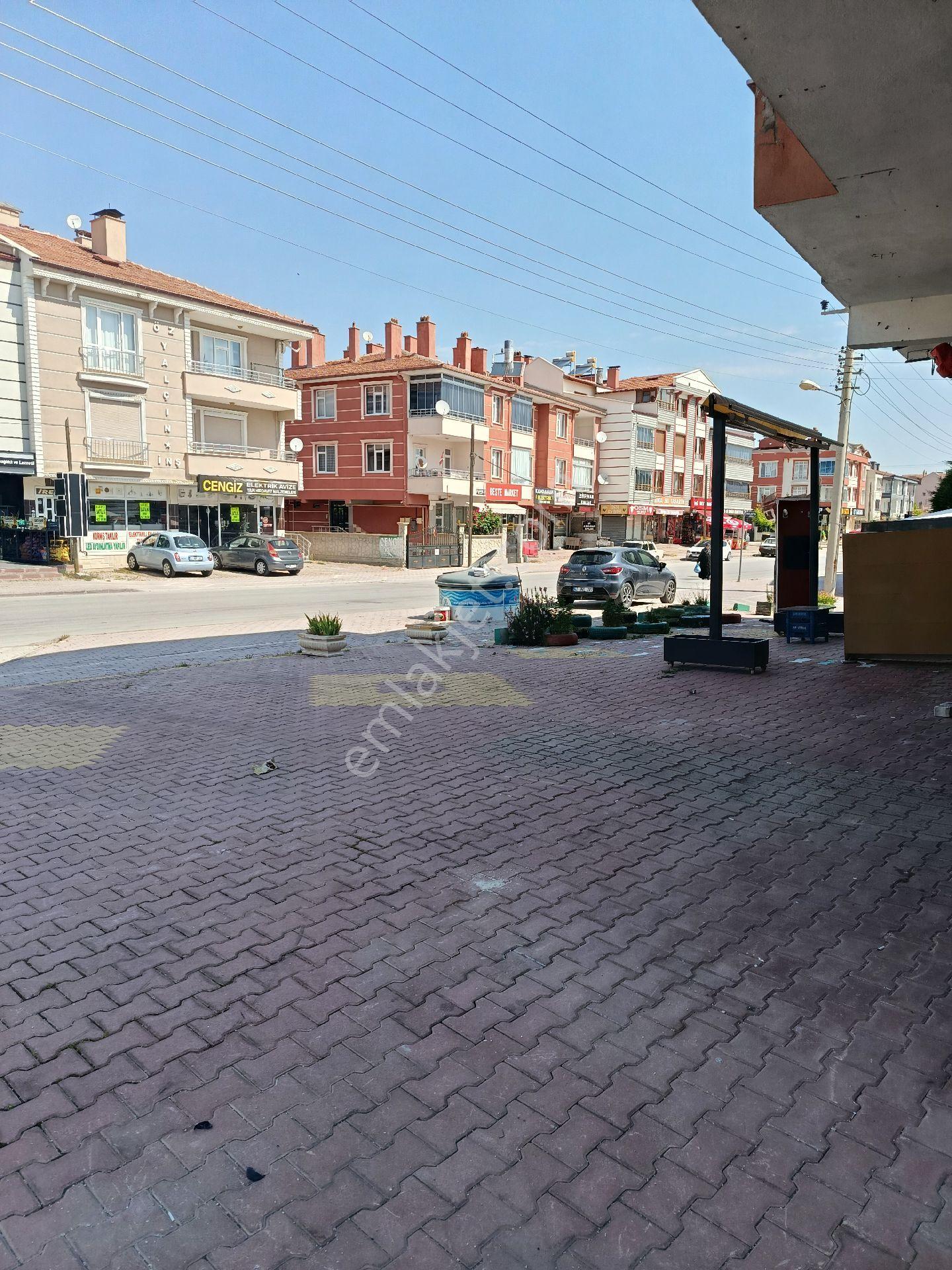 Kiralık Ana Caddede Dükkan. - Görsel 24