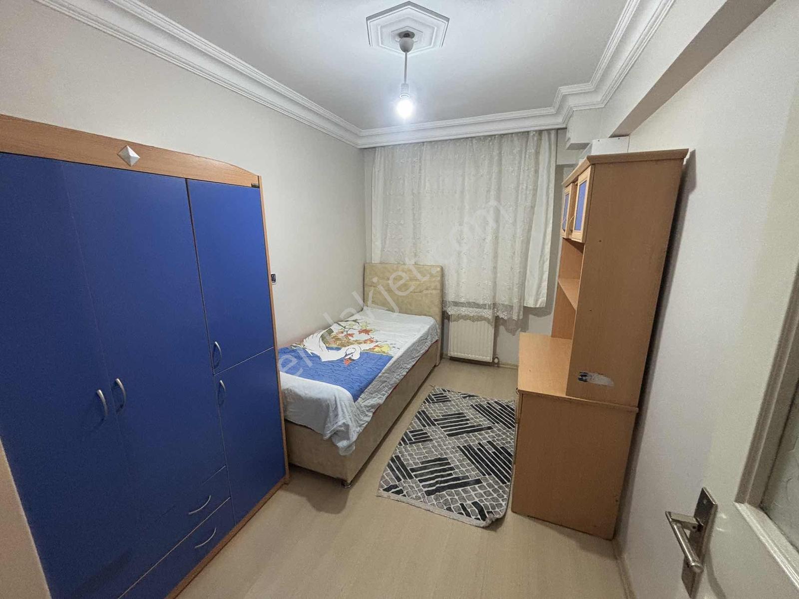 F-l Emlaktan Metro Yakını Full Eşyalı 3+1 135 M2 - Görsel 32