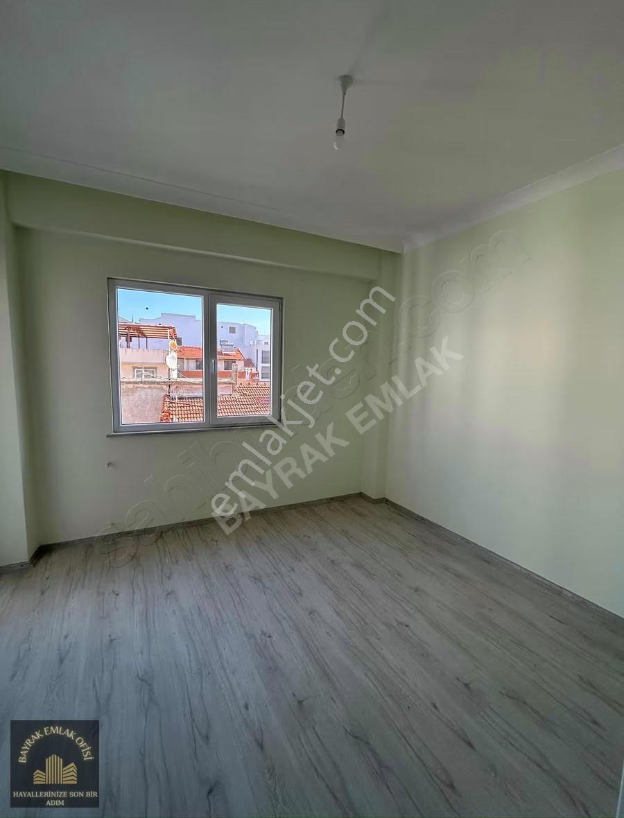 Edremit Tuzcumurat Mah Cadde Üzeri Geniş 1+1 Satılık Daire - Görsel 9