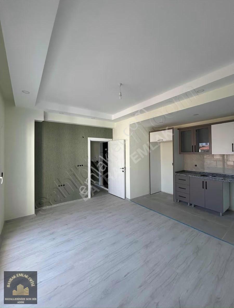 Edremit Tuzcumurat Mah Cadde Üzeri Geniş 1+1 Satılık Daire - Görsel 12