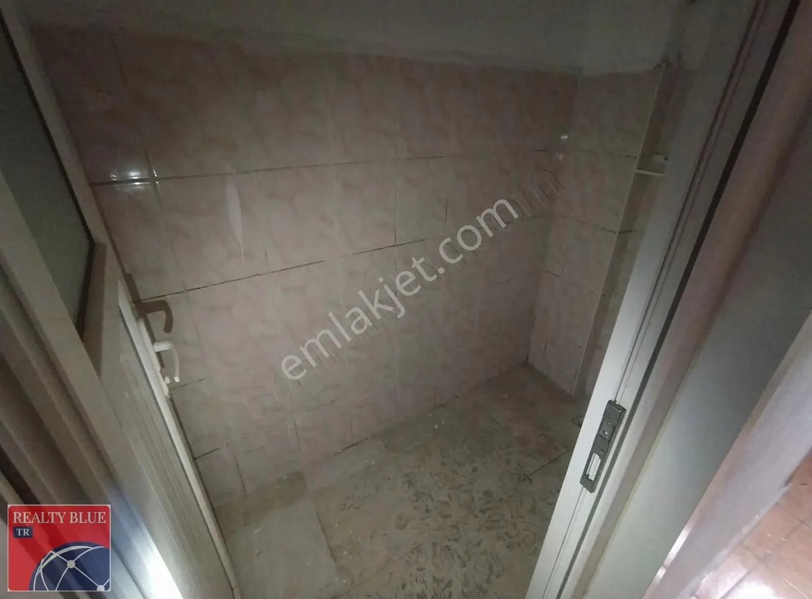 Ahmet Yesevi Mahallesinde 2+1 Kiralık Daire - Görsel 2