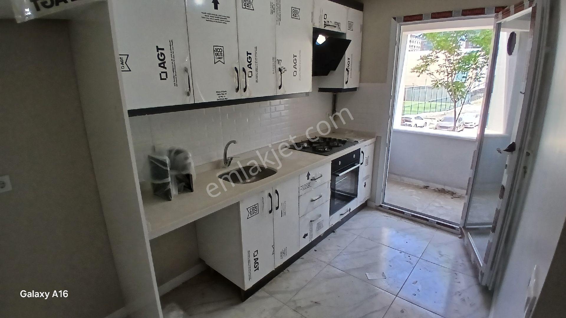 Bahçelievler Devlet Has Alt Cadd Akgün Caddede Kiralık Sıfır Daire - Görsel 4