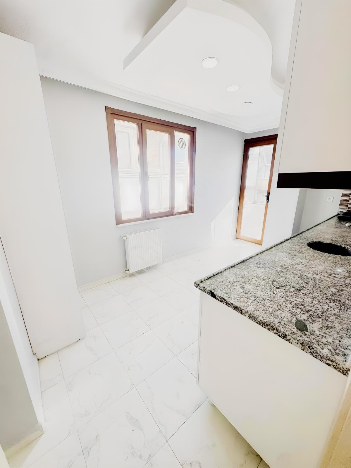 Yoldaş İnş Satılık 4+2 200 M2 Park Cepheli Dublex Daire - Görsel 30