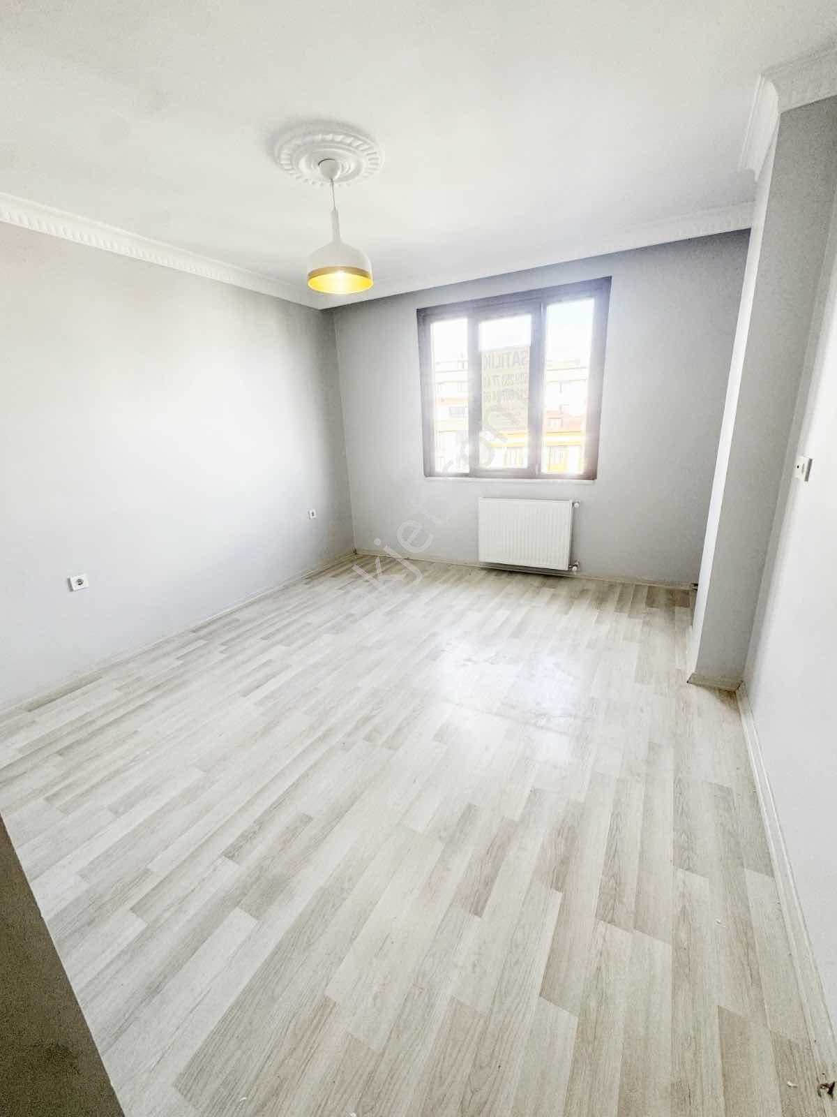 Yoldaş İnş Satılık 4+2 200 M2 Park Cepheli Dublex Daire - Görsel 33