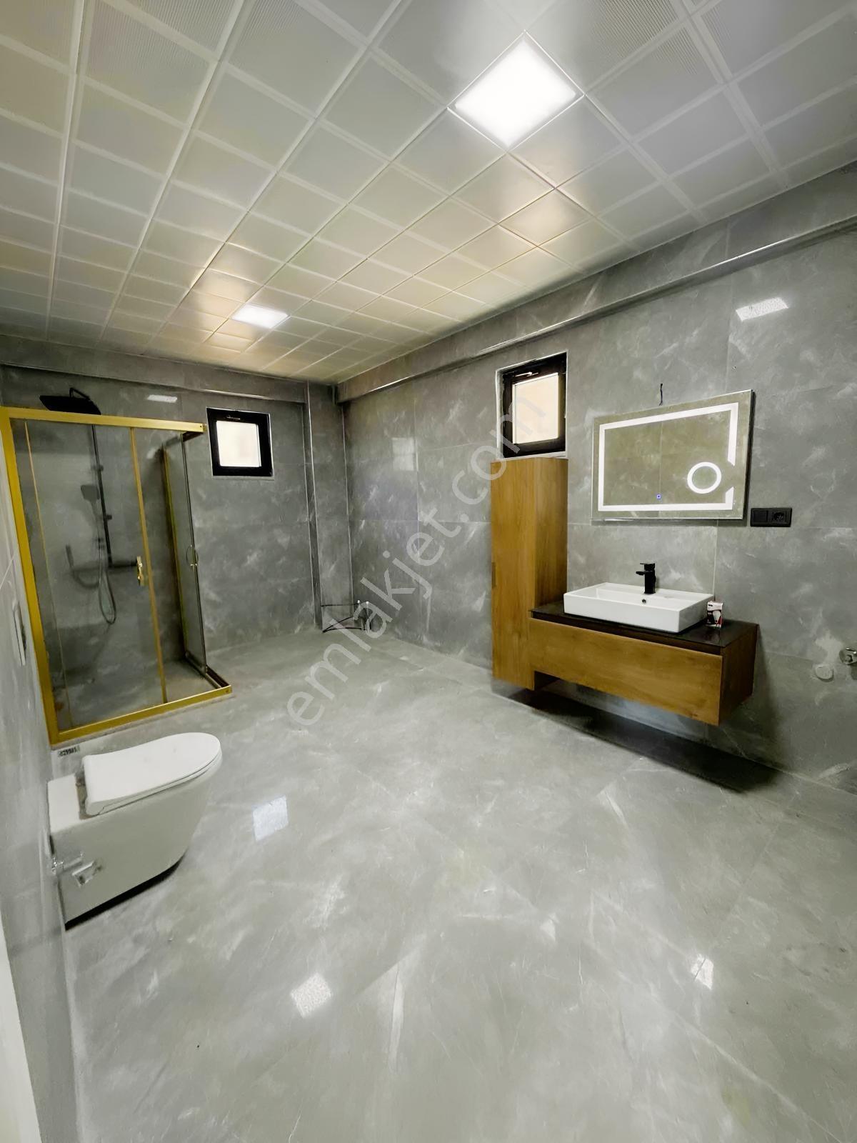 "ula Elmalı'da Özel Tasarım 220 M² Lüks Müstakil Villa" - Görsel 22