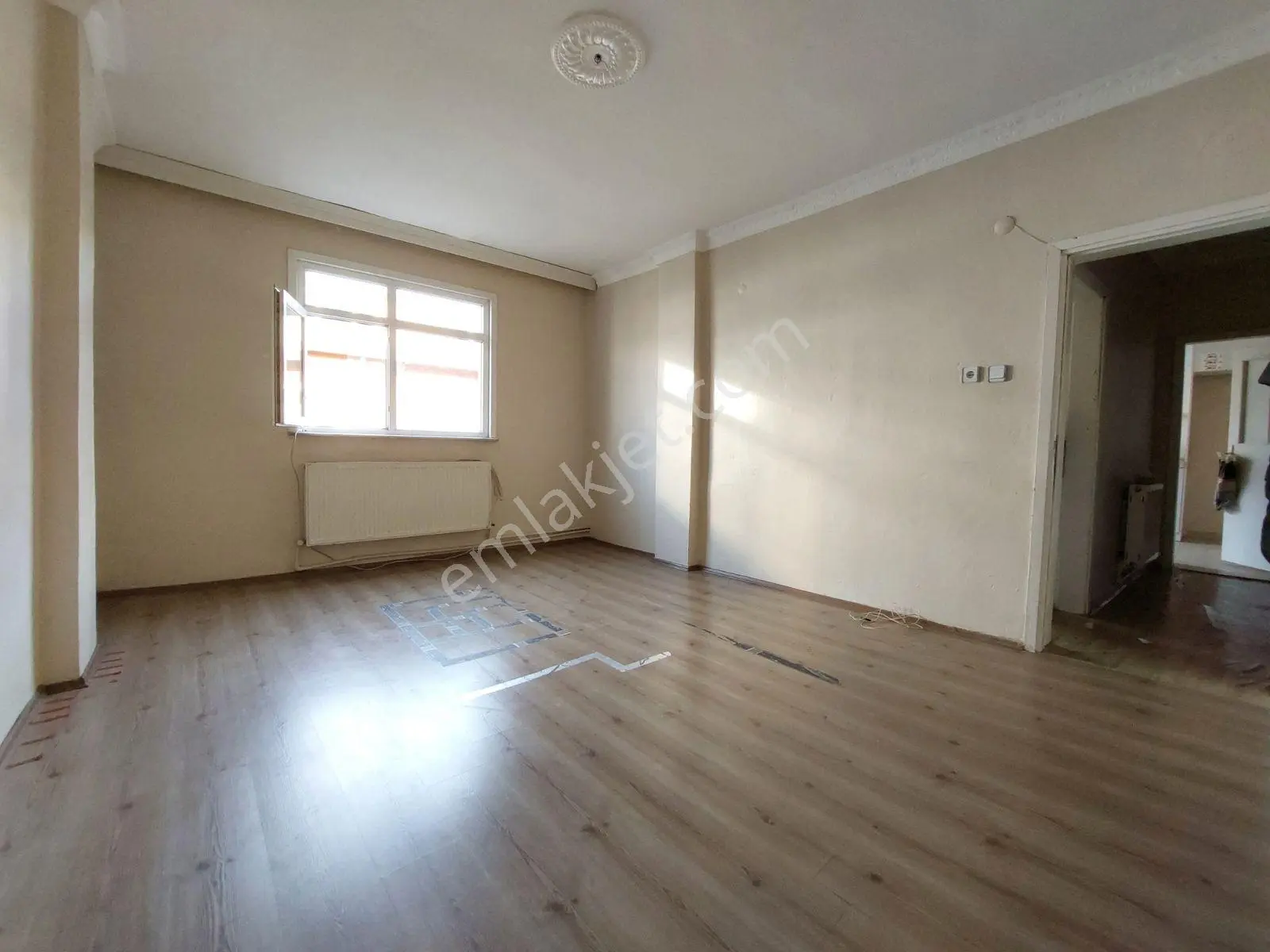 Mimar Emlak'dan Satılık 1+1 80m² Full Ön Cephe 2.kat Daire! - Görsel 6