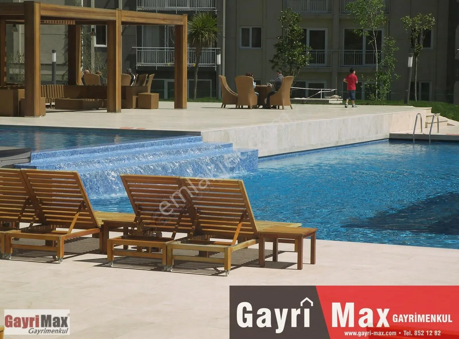 Beylikdüzü İnnovia 1 Etap 2+1 Kiralık Eşyalı Daire Havuz Cepheli